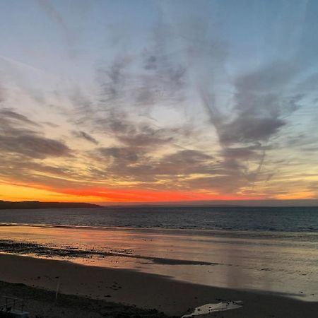 Dolphins Apartment - Spectacular Sea Views Saundersfoot Esterno foto