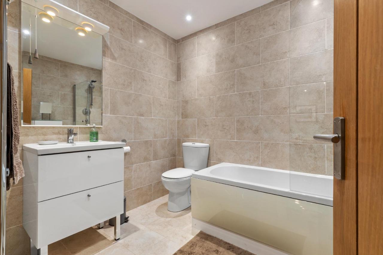 Dolphins Apartment - Spectacular Sea Views Saundersfoot Esterno foto